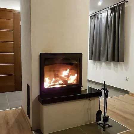 Gorska Pod Wyciagiem Remiaszow Nr Ix Bus Pod Domkami